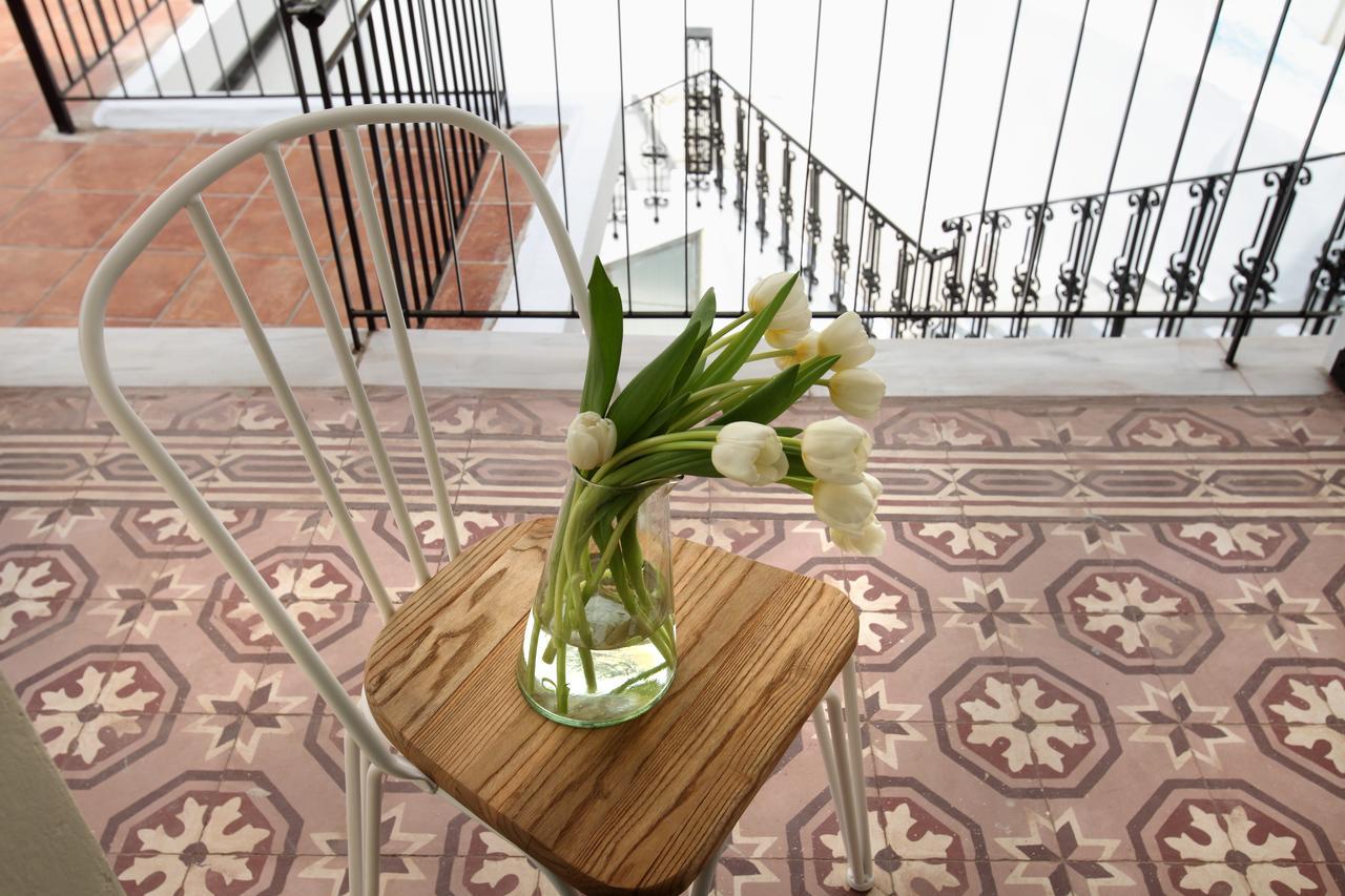 Live In Athens, Thiseio Historic House Bagian luar foto