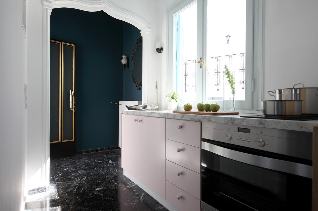 Live In Athens, Thiseio Historic House Bagian luar foto