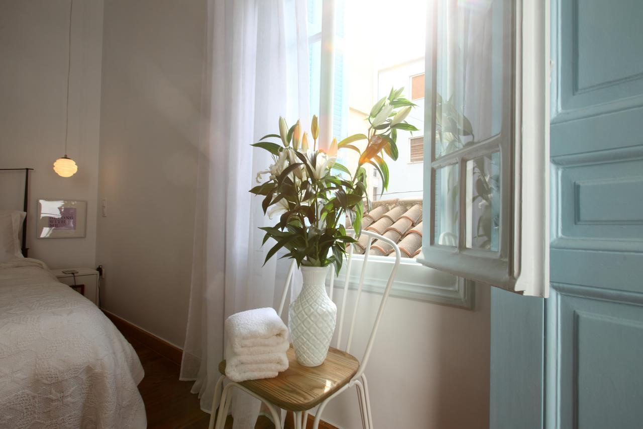 Live In Athens, Thiseio Historic House Bagian luar foto