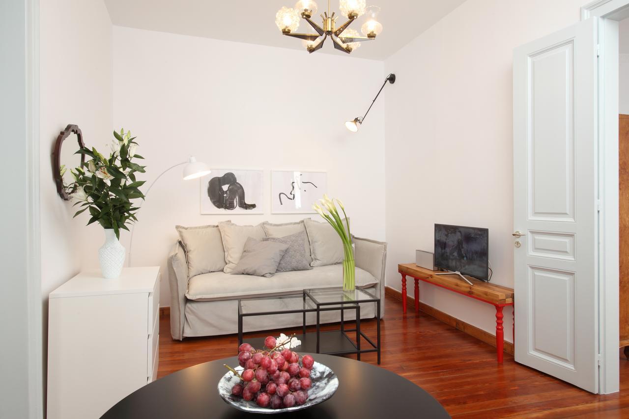 Live In Athens, Thiseio Historic House Bagian luar foto