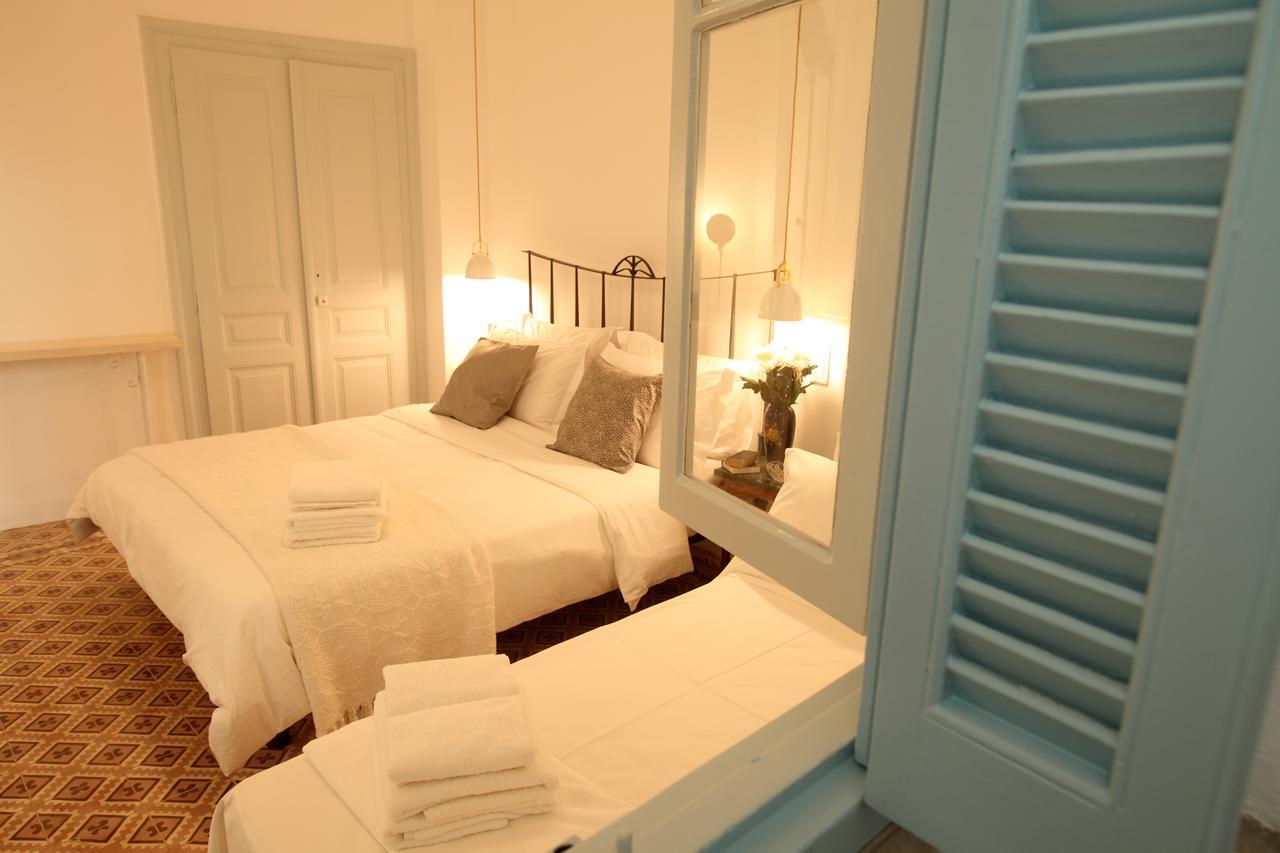 Live In Athens, Thiseio Historic House Bagian luar foto