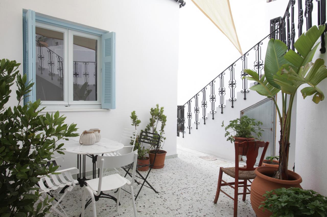 Live In Athens, Thiseio Historic House Bagian luar foto